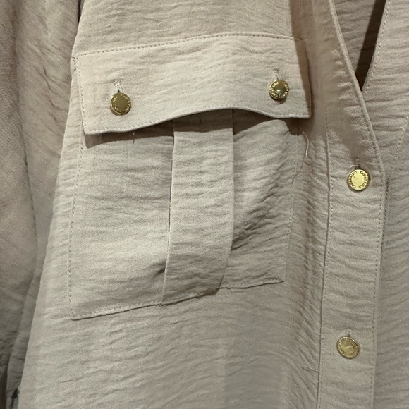 Calvin Klein Tan Dress Shirt with Metal Buttons Women’s Size L - Picture 5 of 5